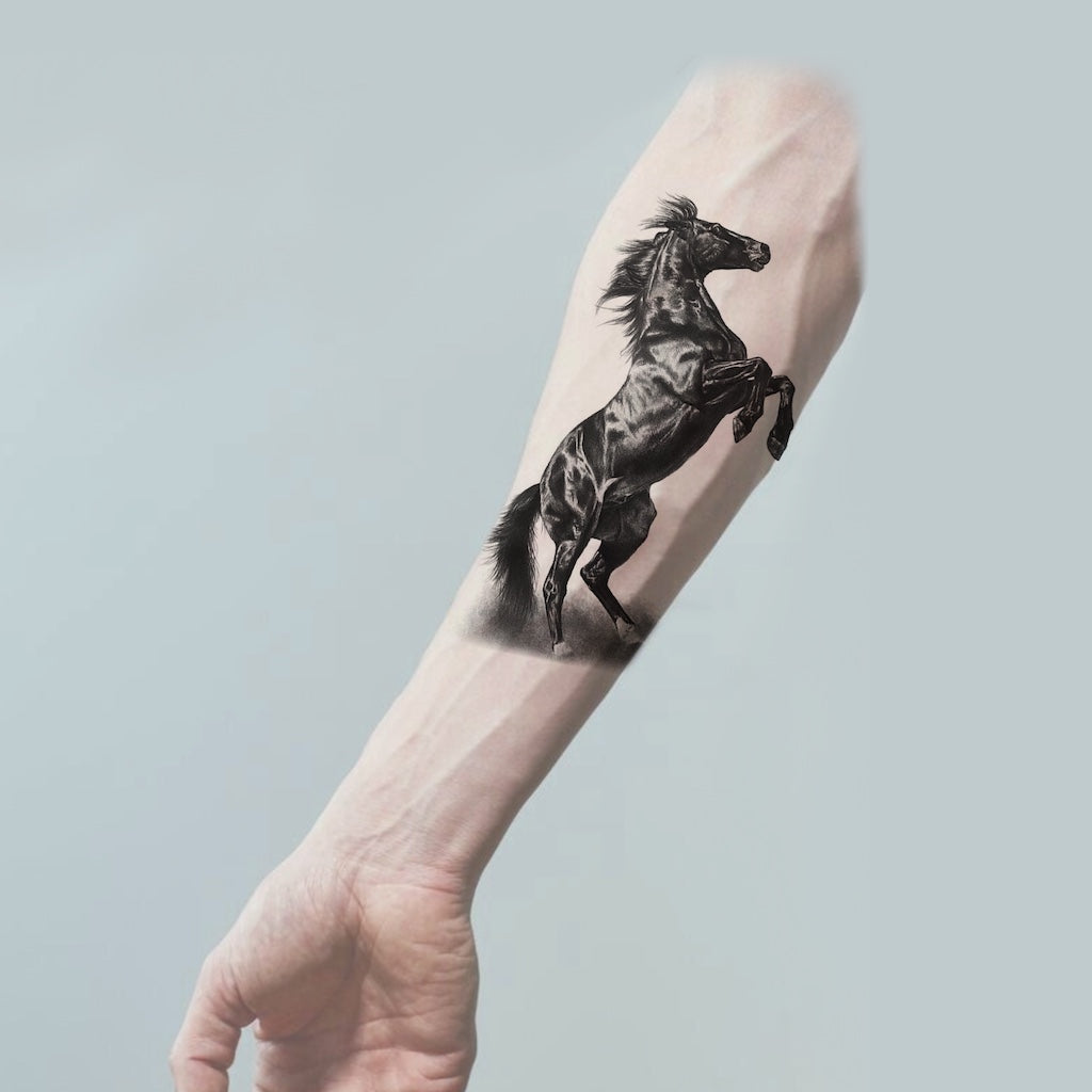 Black Horse – Chronic Ink